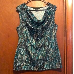 89th and Madison shirt M